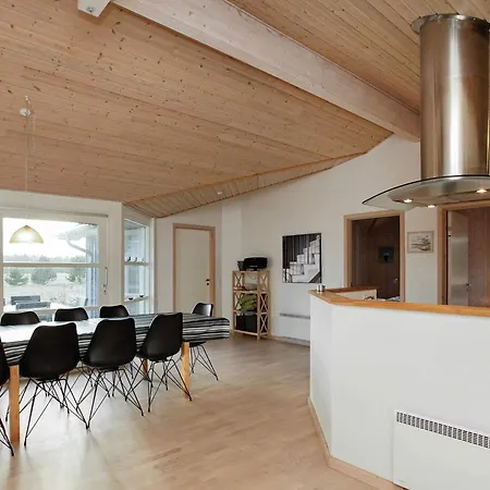 8 Person In Ferienhaus *
